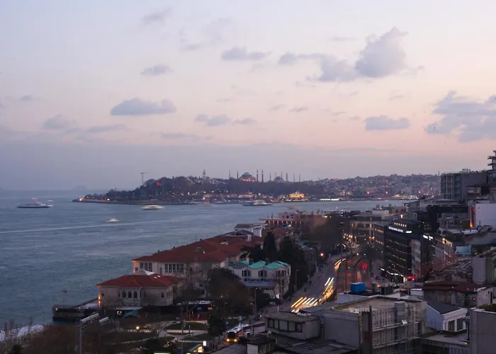 Etiz Bosphorus