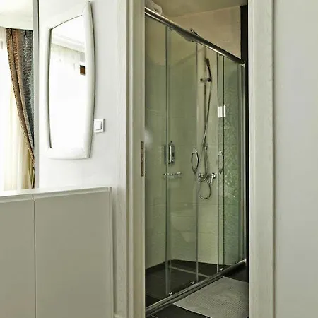 Etiz Bosphorus Otel *
