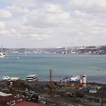 Etiz Bosphorus Hotel *