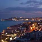 Etiz Bosphorus Отель *